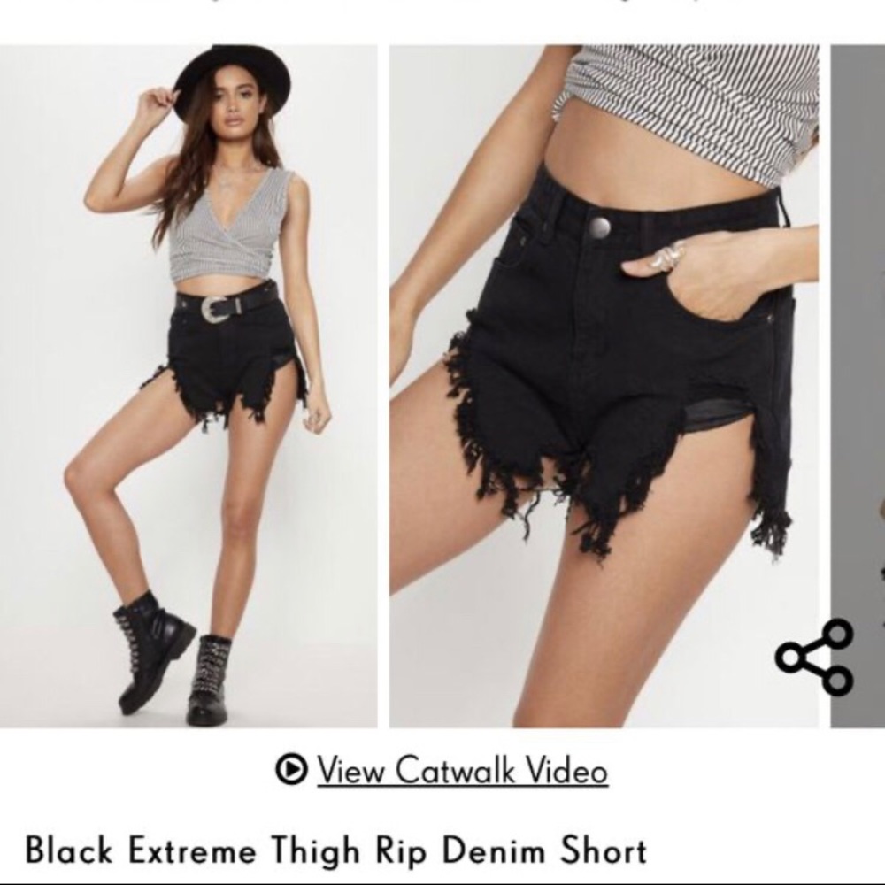 PrettyLittleThing Black Thigh Rip Denim Short 2
